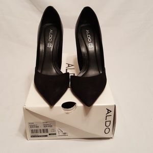 Women's high heel shoes